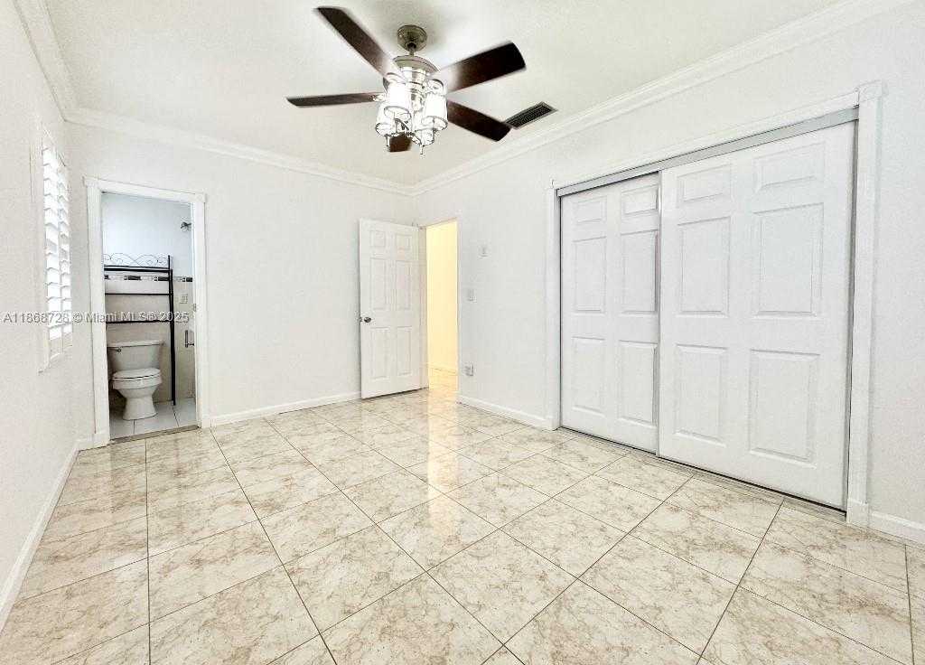 Small Image of 6580 WEST 12TH CT, Hialeah Number 19