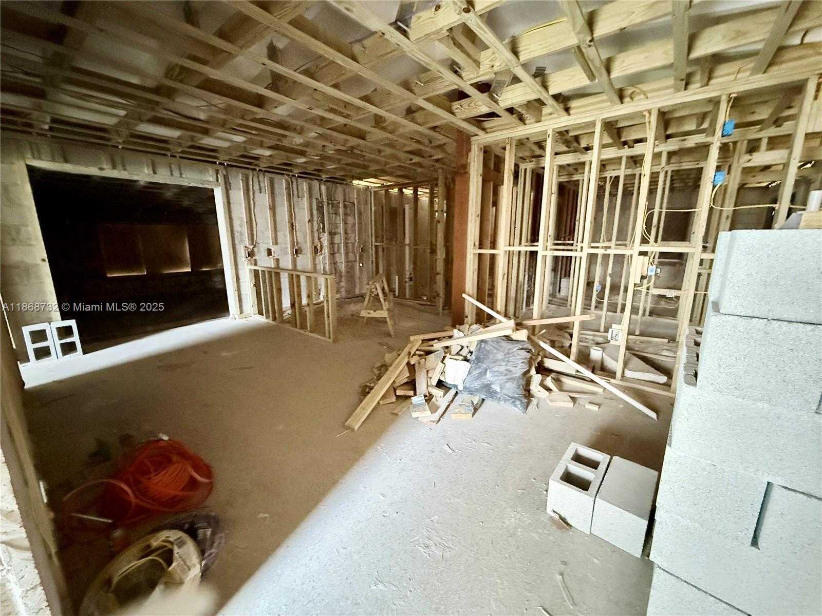 Small Image of 1012 SOUTH WEST 22ND AVE, Fort Lauderdale Number 7