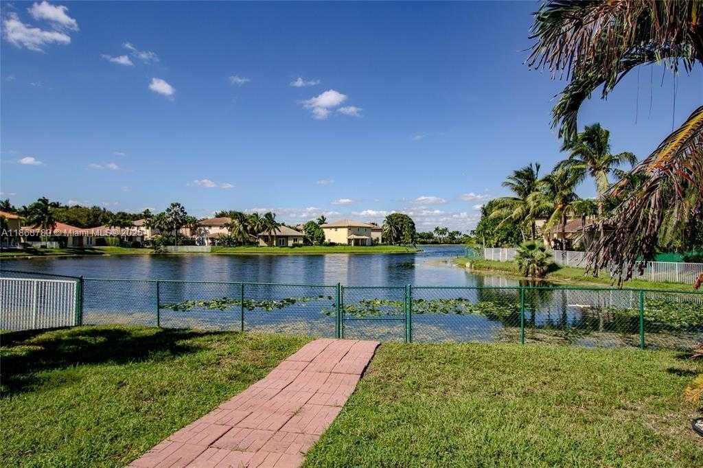 Small Image of 14129 SOUTH WEST 31ST ST, Miramar Number 19