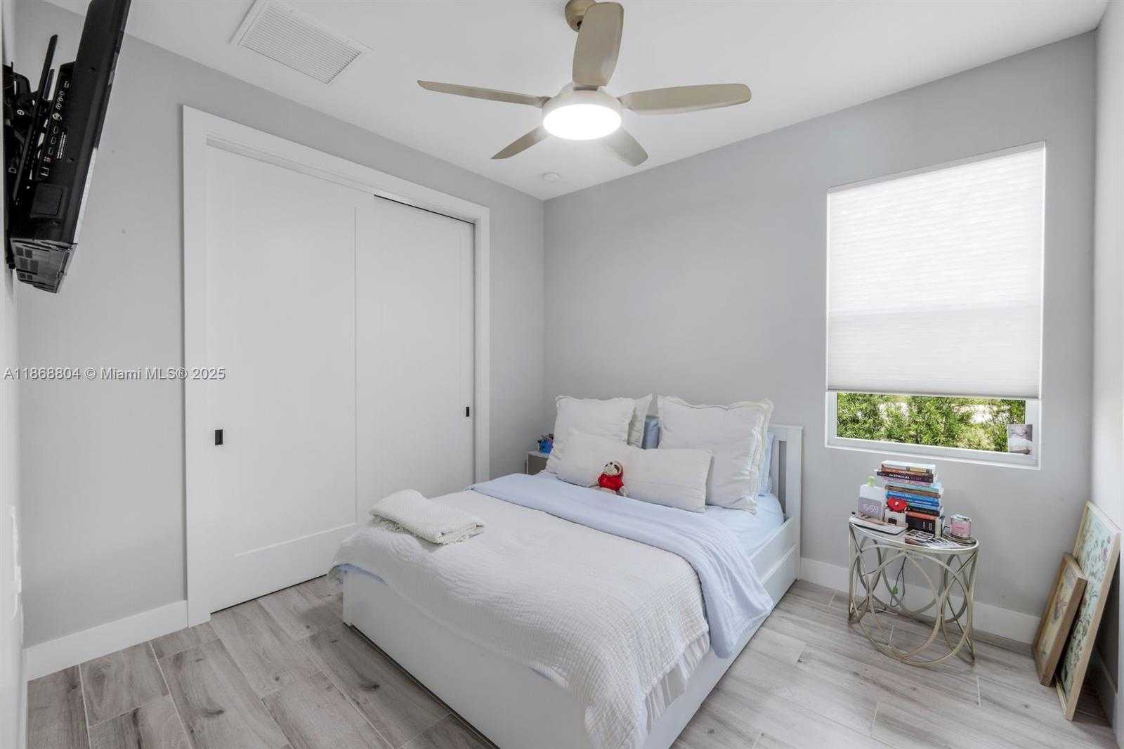 Small Image of 2590 SURFSIDE BLVD, Cape Coral Number 25