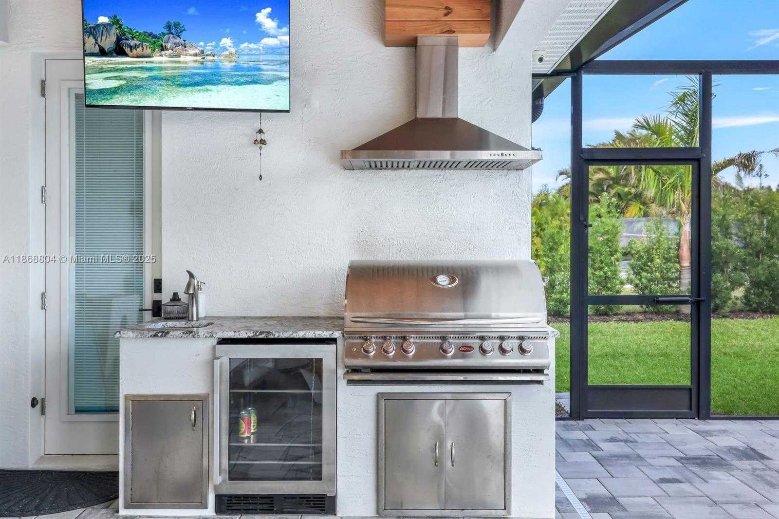 Small Image of 2590 SURFSIDE BLVD, Cape Coral Number 34