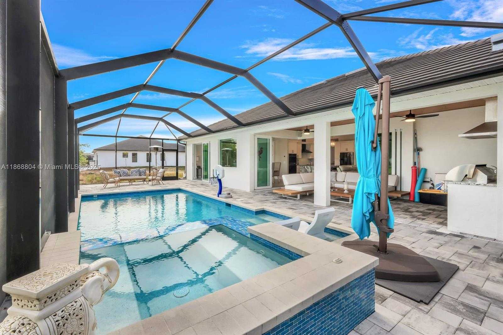 Small Image of 2590 SURFSIDE BLVD, Cape Coral Number 36