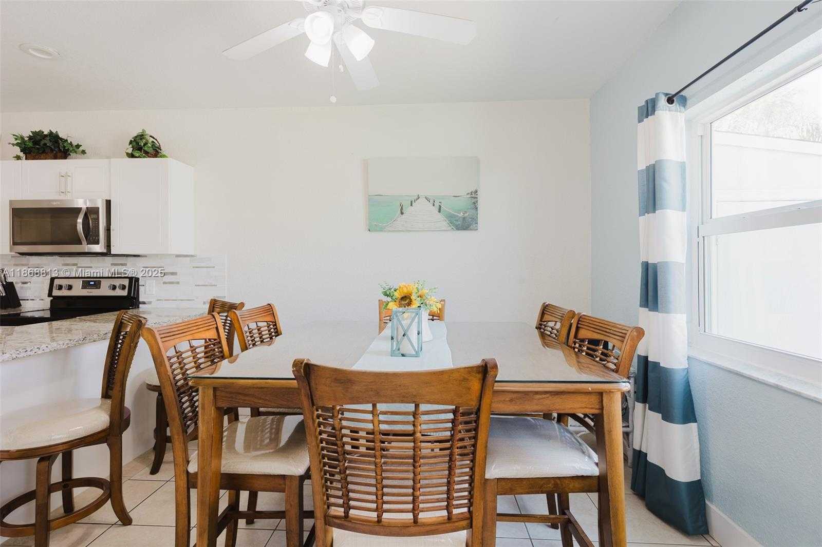 Small Image of 431 5TH ST, Key Colony Number 13