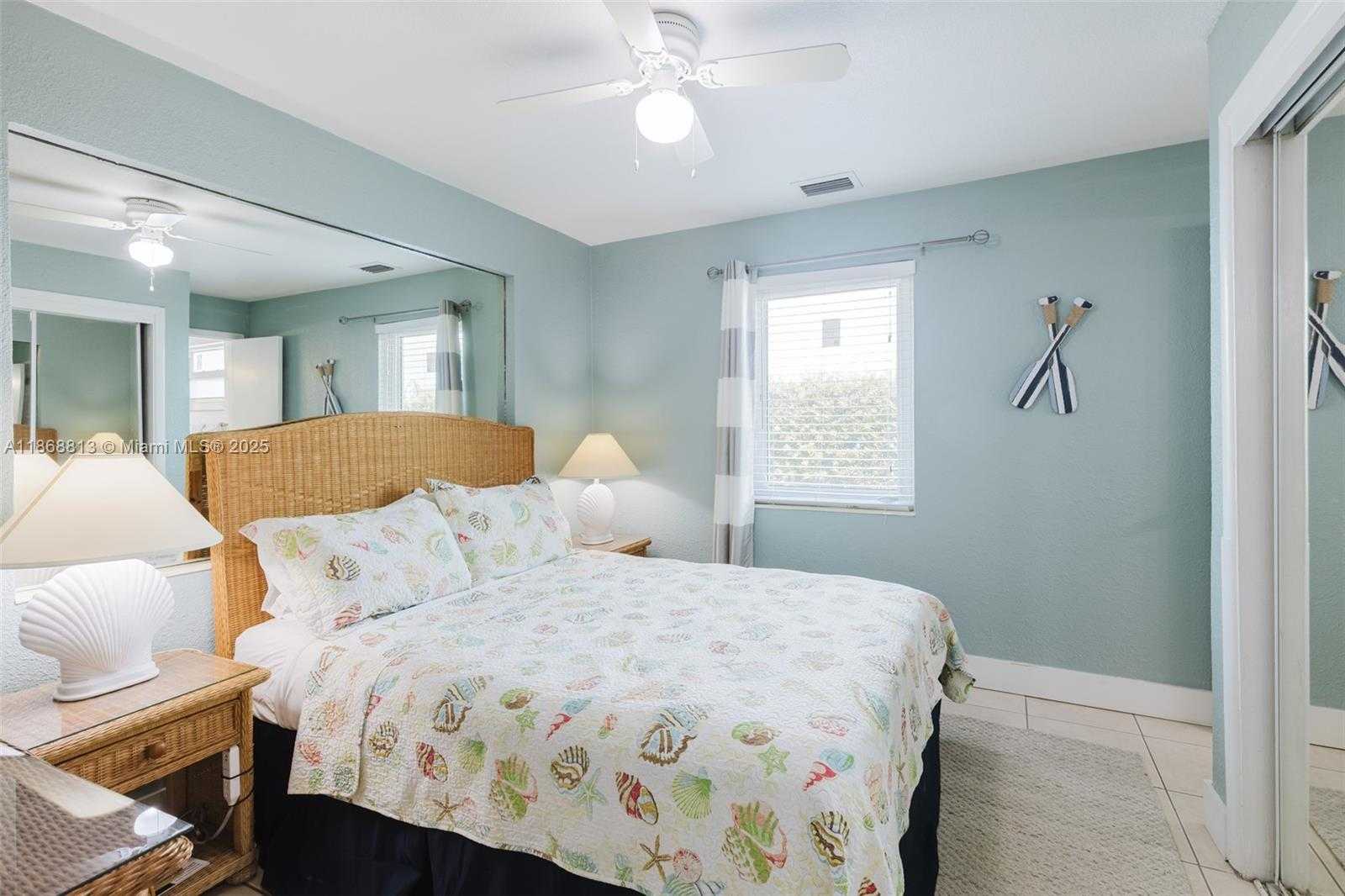 Small Image of 431 5TH ST, Key Colony Number 19