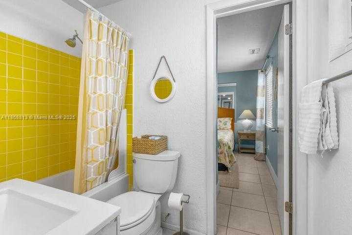 Small Image of 431 5TH ST, Key Colony Number 21