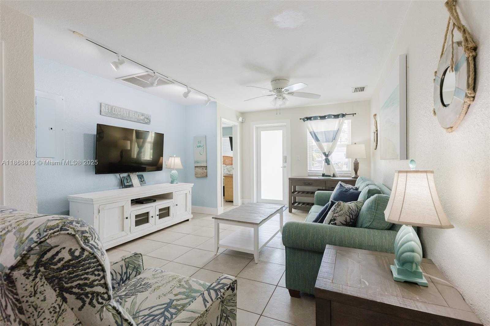 Small Image of 431 5TH ST, Key Colony Number 4