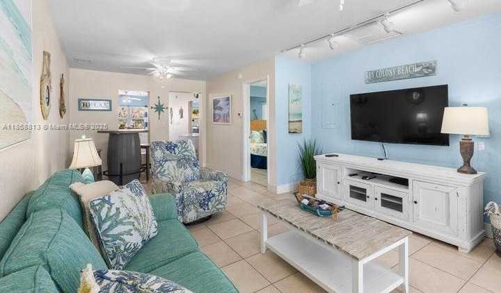 Small Image of 431 5TH ST, Key Colony Number 5