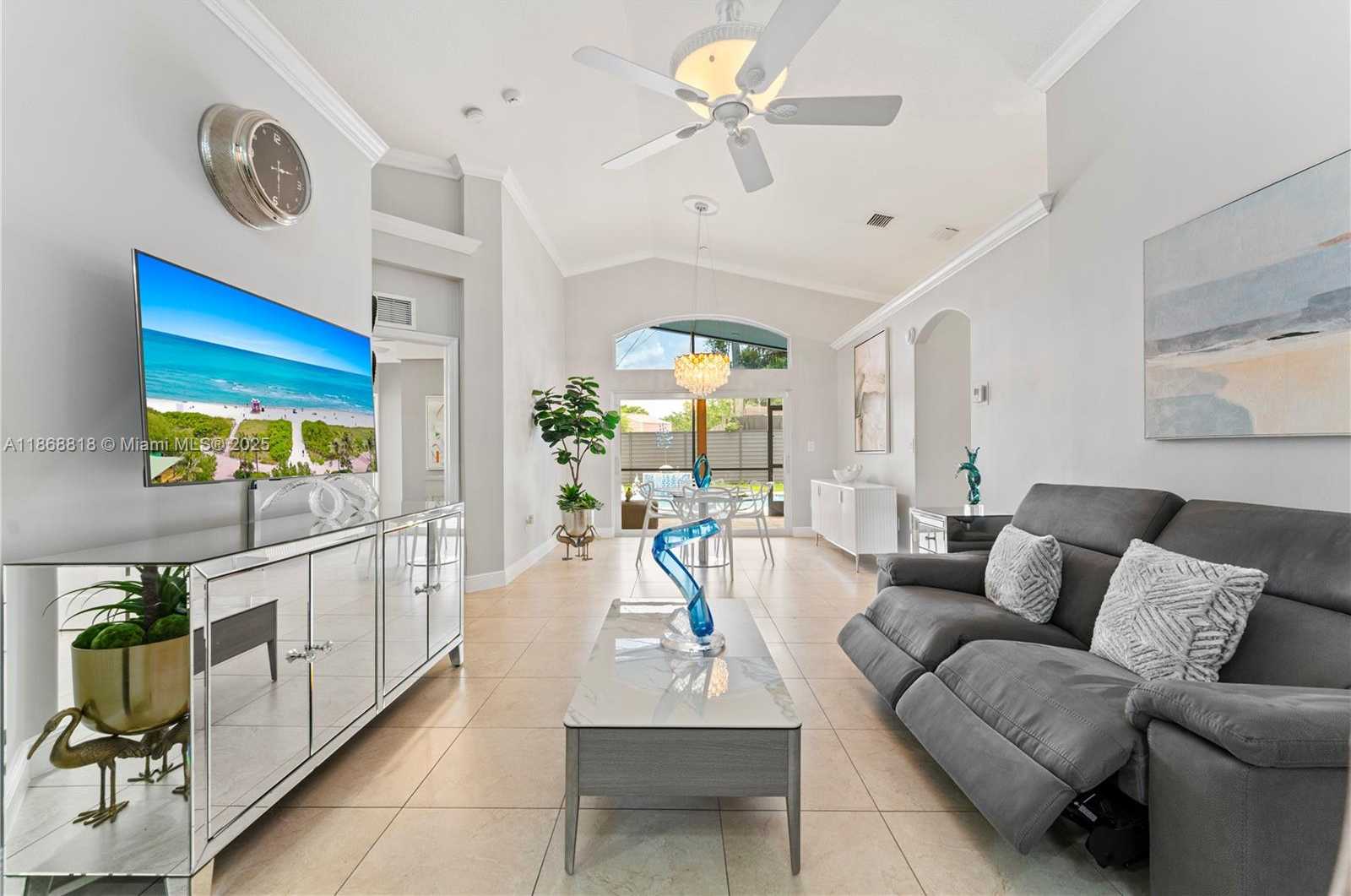 Small Image of 18332 SOUTH WEST 94TH CT, Palmetto Bay Number 11