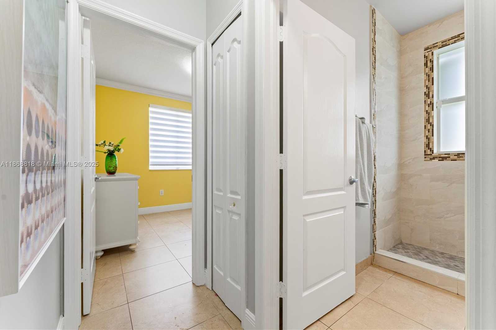 Small Image of 18332 SOUTH WEST 94TH CT, Palmetto Bay Number 14