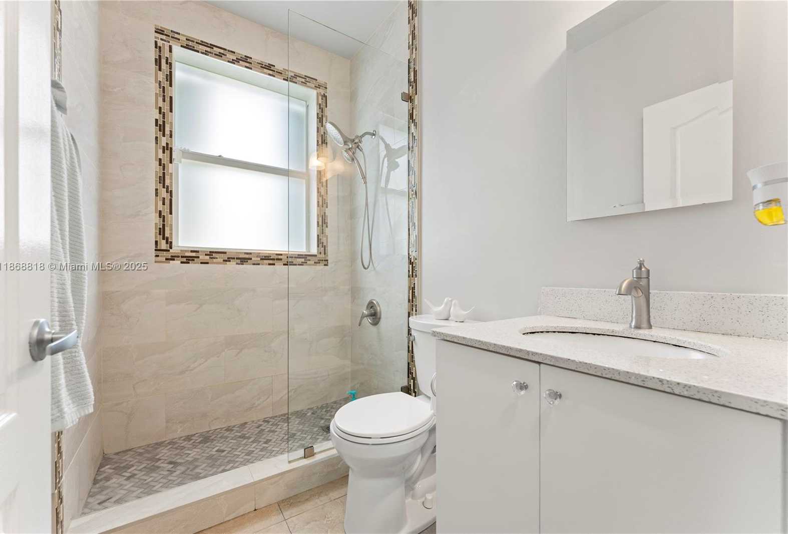 Small Image of 18332 SOUTH WEST 94TH CT, Palmetto Bay Number 15