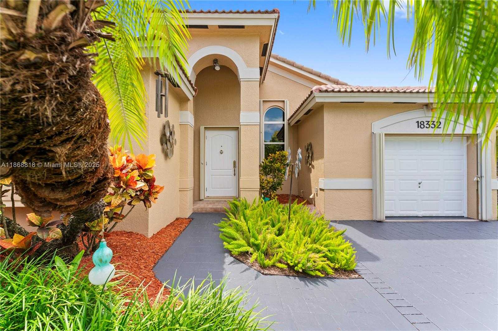 Small Image of 18332 SOUTH WEST 94TH CT, Palmetto Bay Number 3