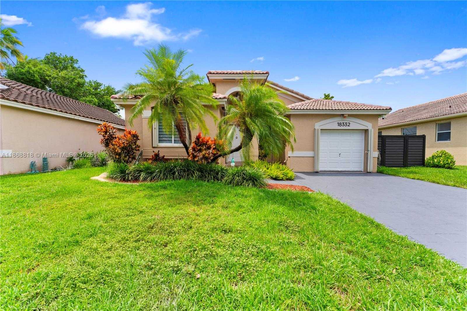 Small Image of 18332 SOUTH WEST 94TH CT, Palmetto Bay Number 4