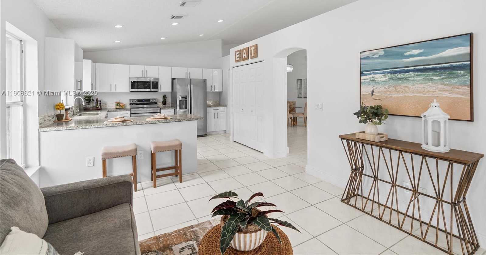Small Image of 3439 SOUTH WEST 51ST ST, Hollywood Number 14