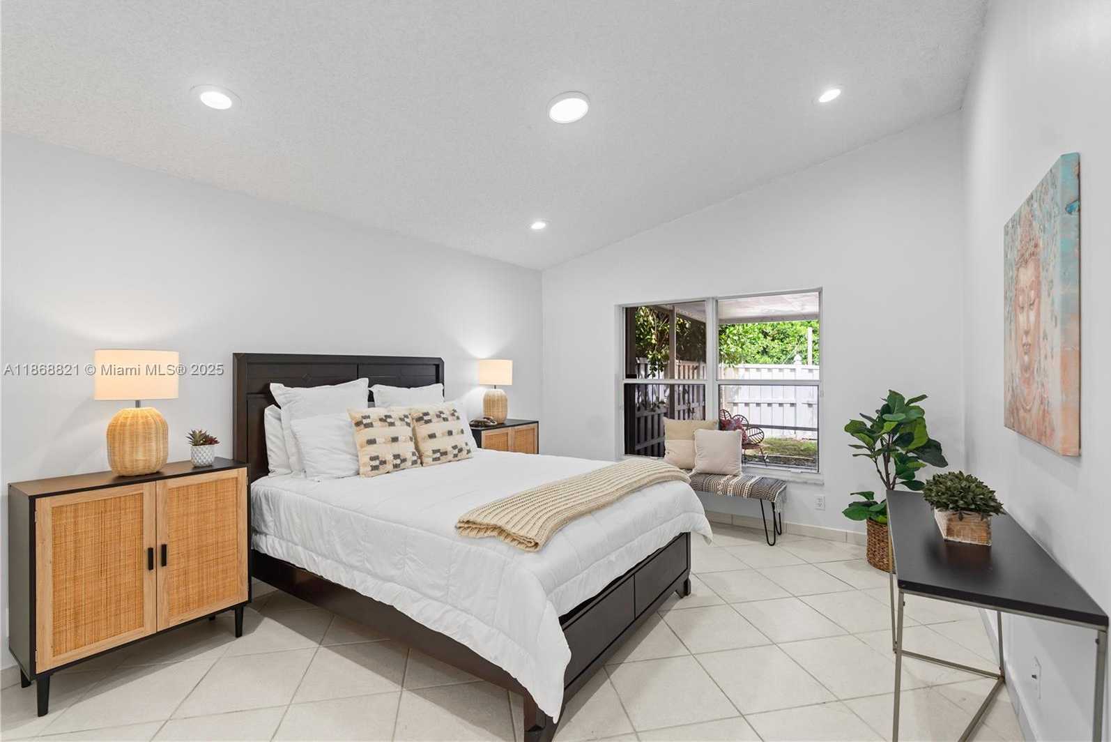 Small Image of 3439 SOUTH WEST 51ST ST, Hollywood Number 17