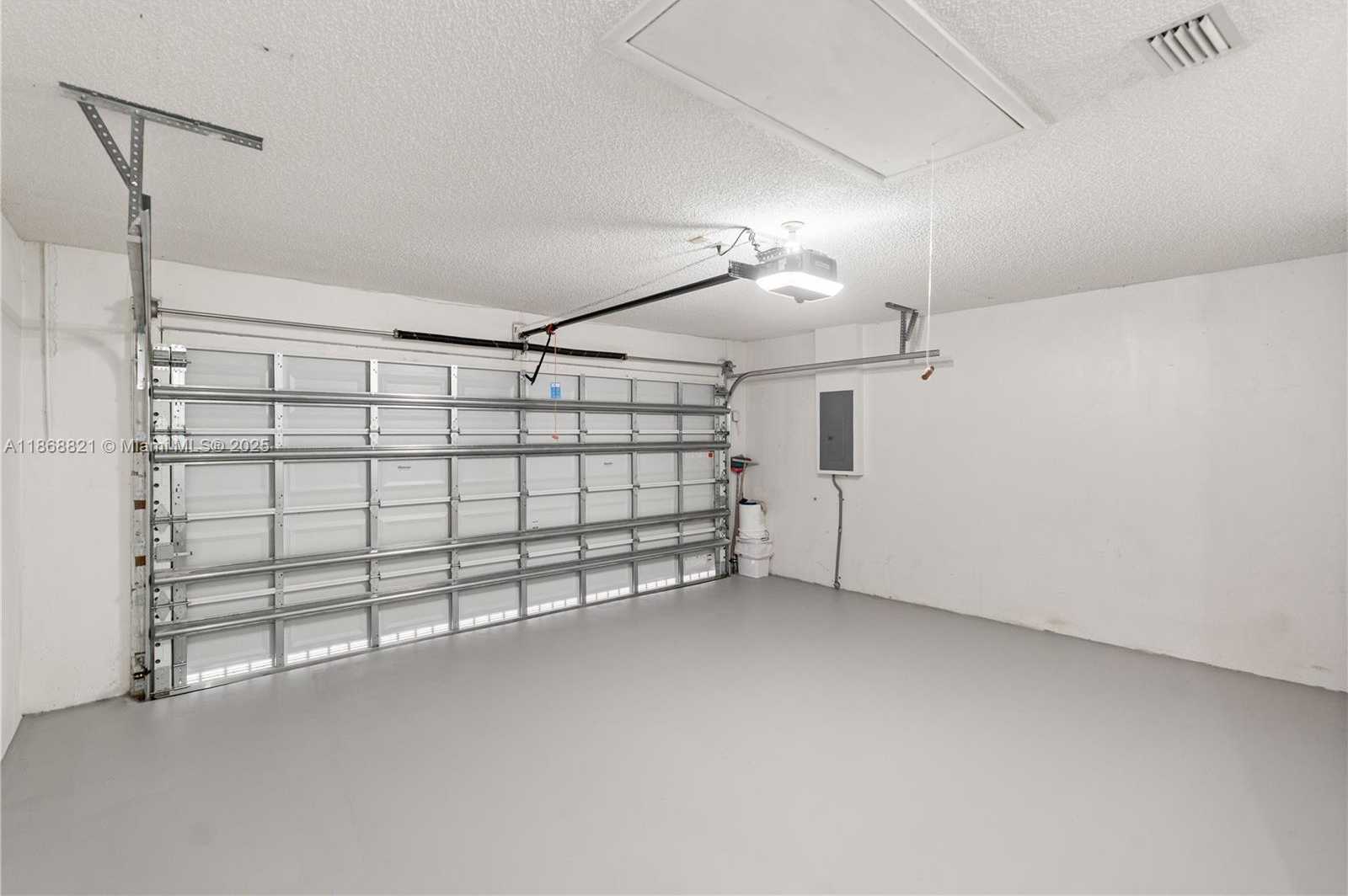 Small Image of 3439 SOUTH WEST 51ST ST, Hollywood Number 25