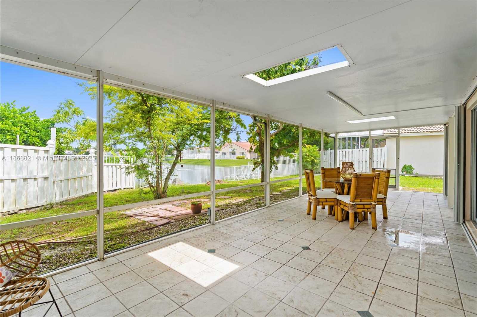 Small Image of 3439 SOUTH WEST 51ST ST, Hollywood Number 35