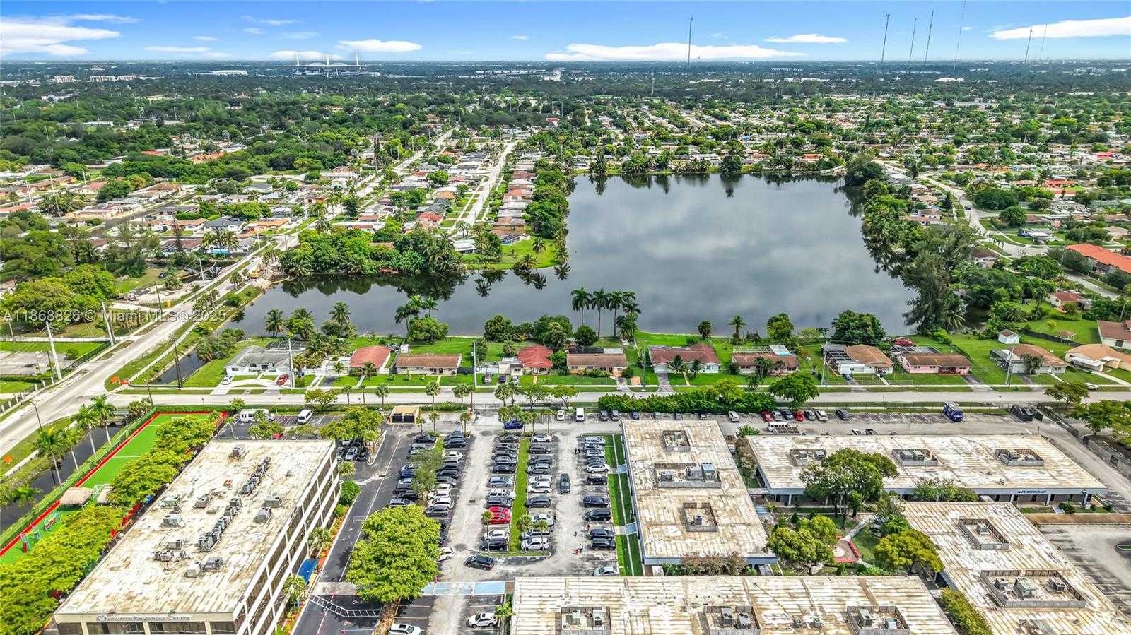 Small Image of 1521 NORTH WEST 168TH TER, Miami Gardens Number 27