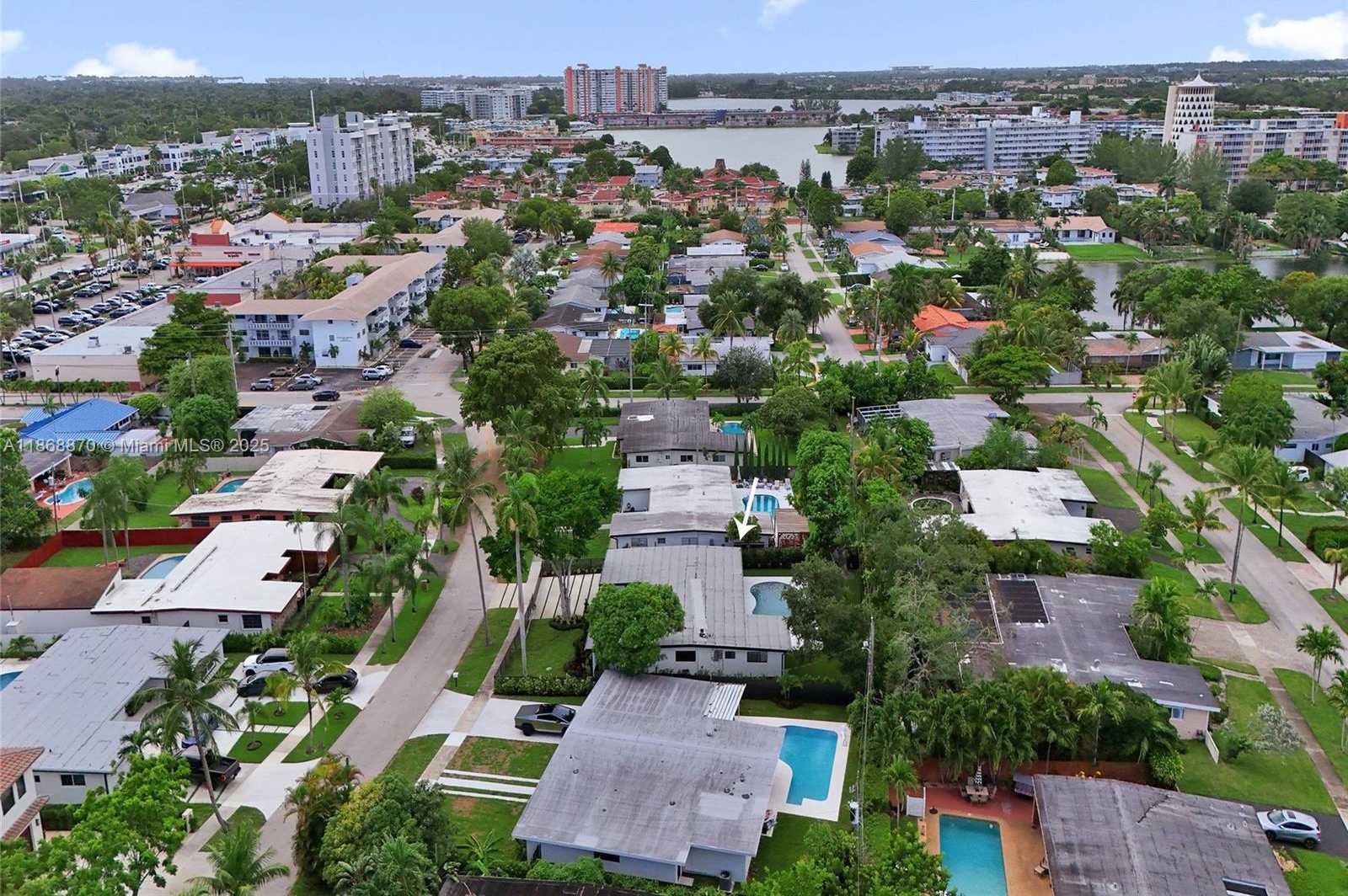 Small Image of 1931 NORTH EAST 186TH DR, North Miami Beach Number 59