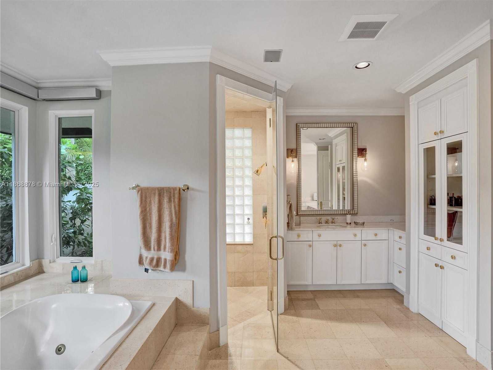 Small Image of 2950 SURREY LANE, Weston Number 19
