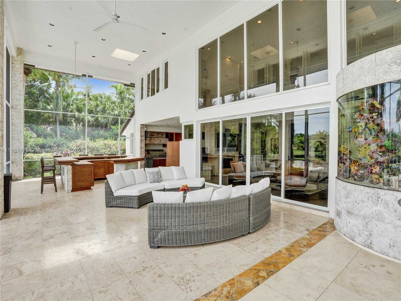 Small Image of 2950 SURREY LANE, Weston Number 35