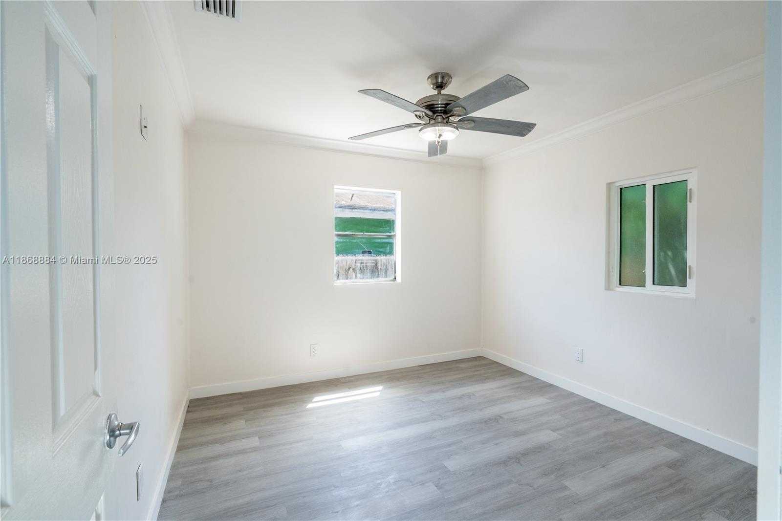 Small Image of 2250 NORTH WEST 154TH ST, Miami Gardens Number 6