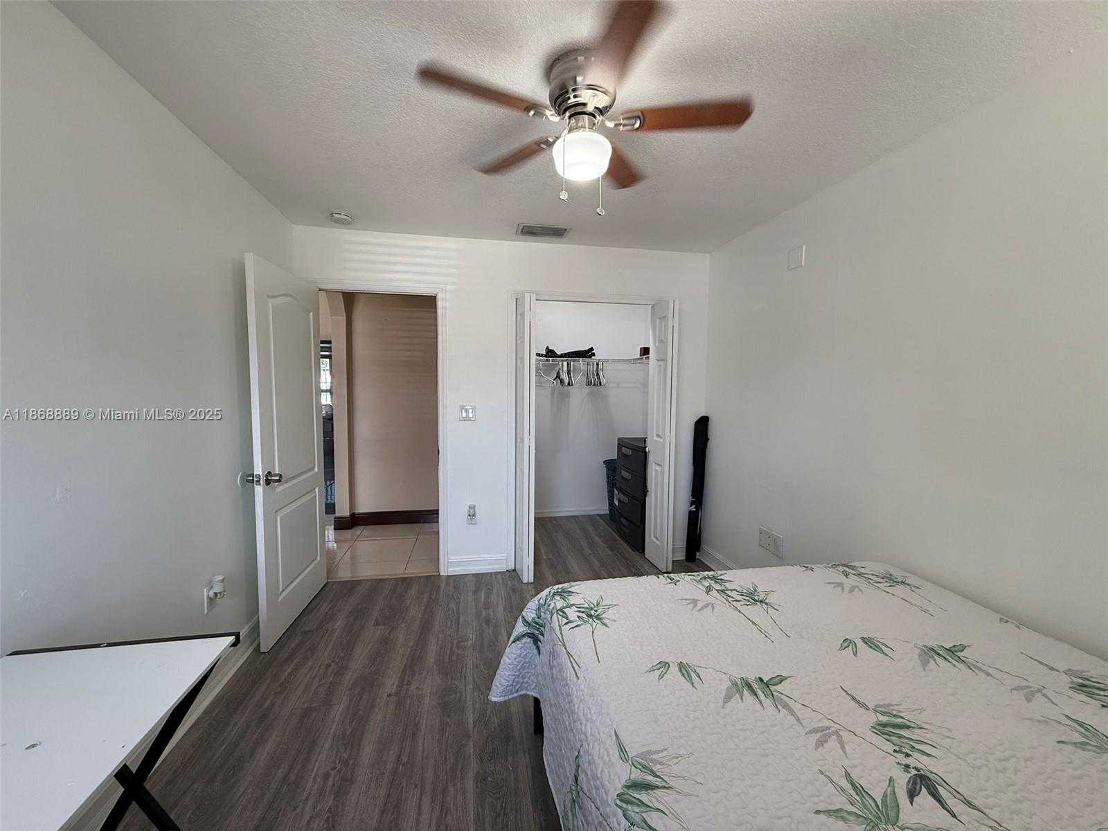 Small Image of 13256 SOUTH WEST 276TH LN, Homestead Number 11
