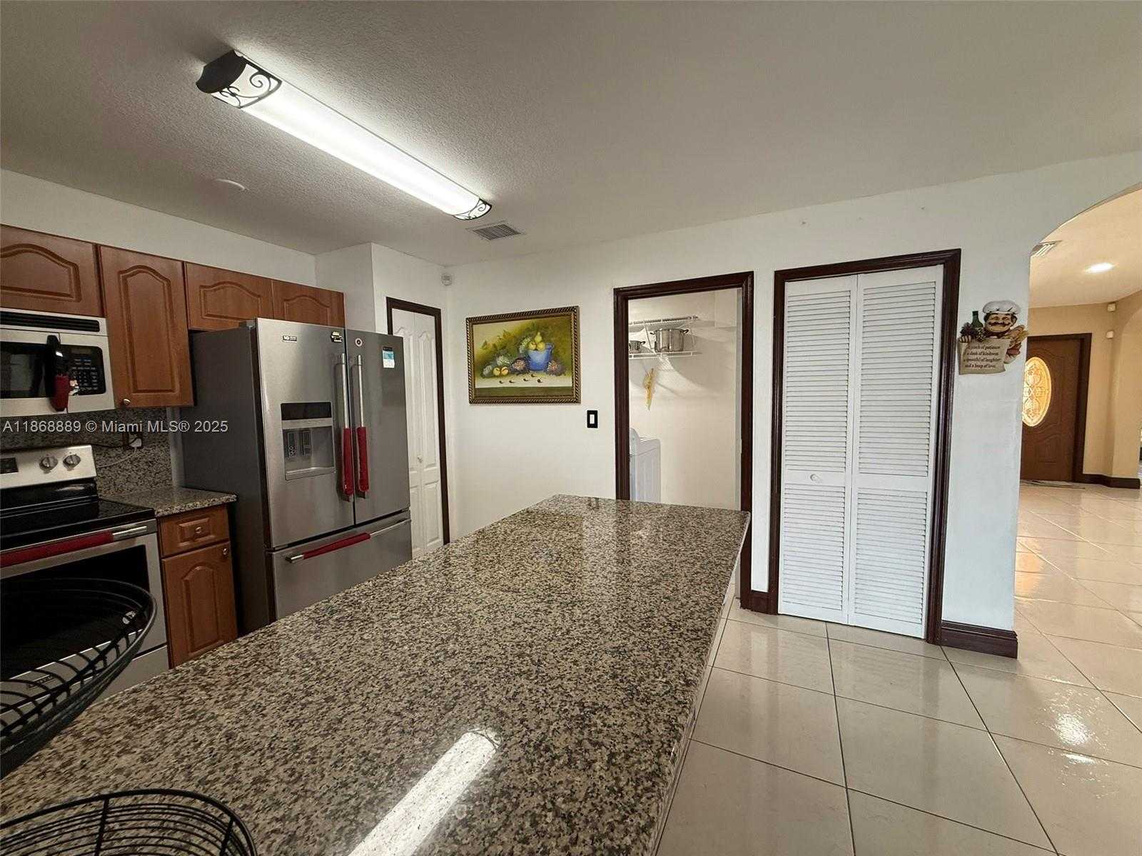 Small Image of 13256 SOUTH WEST 276TH LN, Homestead Number 4