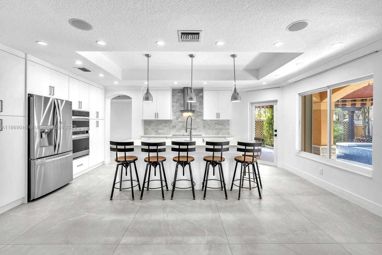 Small Image of 15244 SOUTH WEST 29TH TER, Miami Number 13