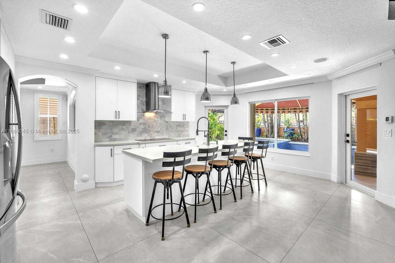 Small Image of 15244 SOUTH WEST 29TH TER, Miami Number 14