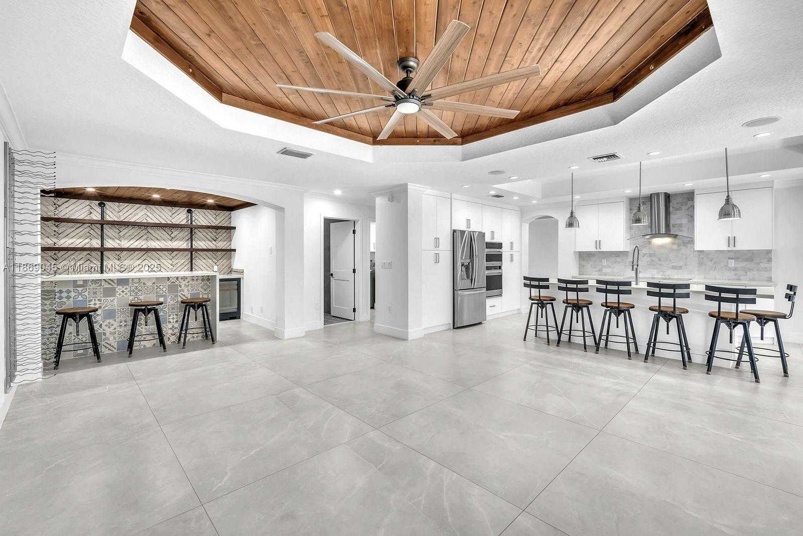 Small Image of 15244 SOUTH WEST 29TH TER, Miami Number 15