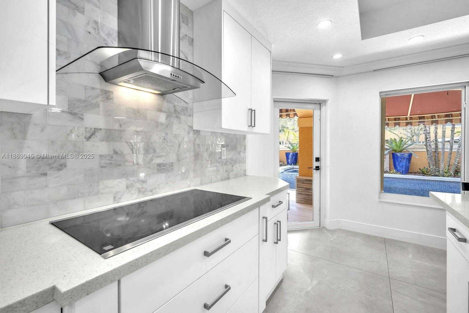 Small Image of 15244 SOUTH WEST 29TH TER, Miami Number 19