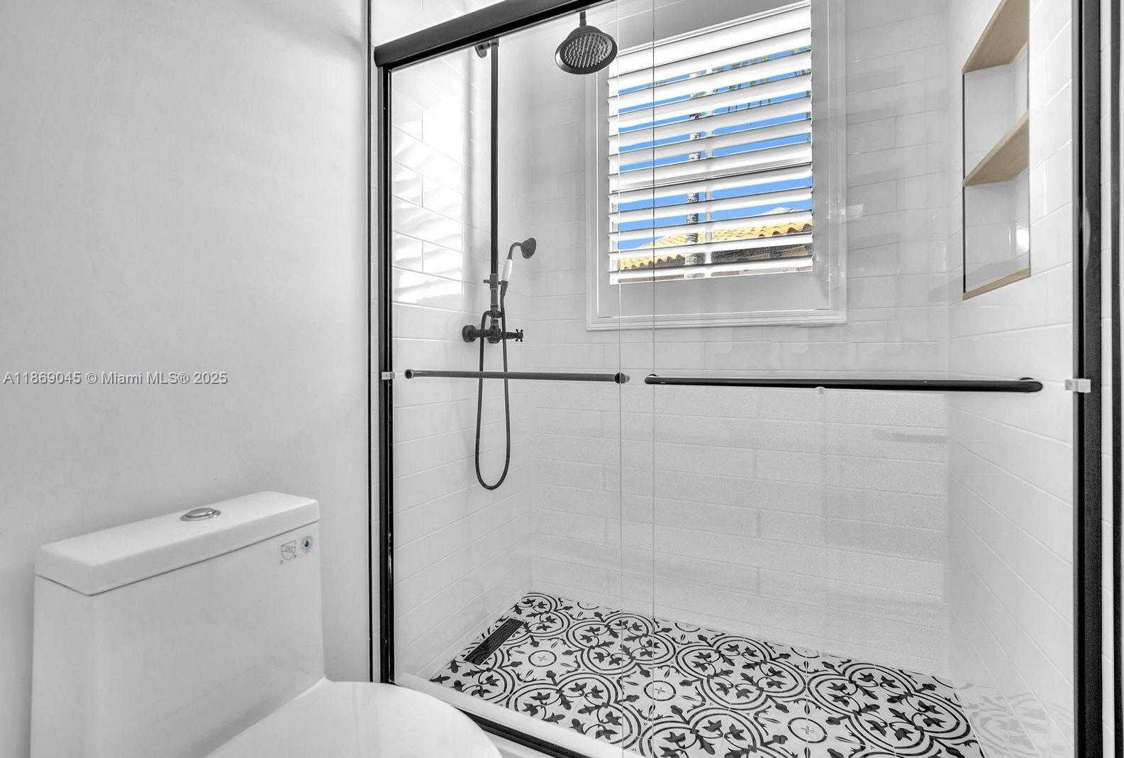 Small Image of 15244 SOUTH WEST 29TH TER, Miami Number 40