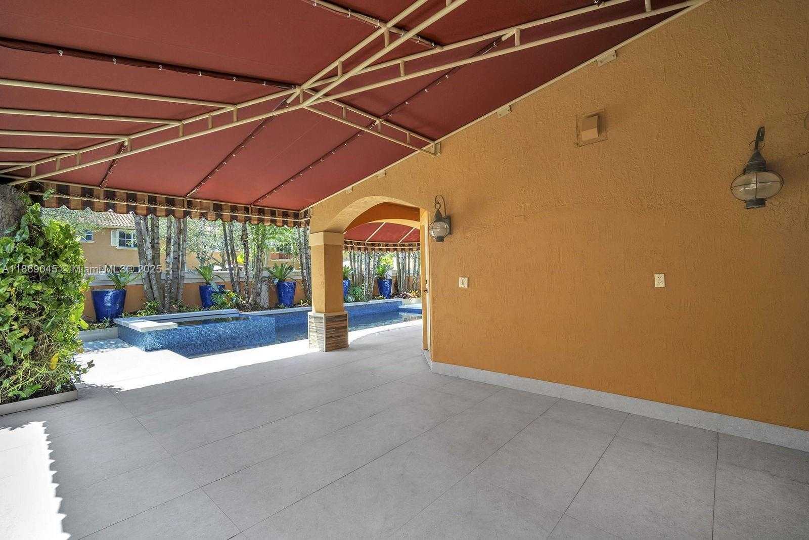 Small Image of 15244 SOUTH WEST 29TH TER, Miami Number 54