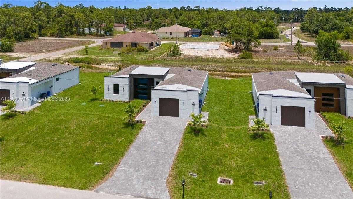 Small Image of 729 COLYER ST E, Lehigh Acres Number 5
