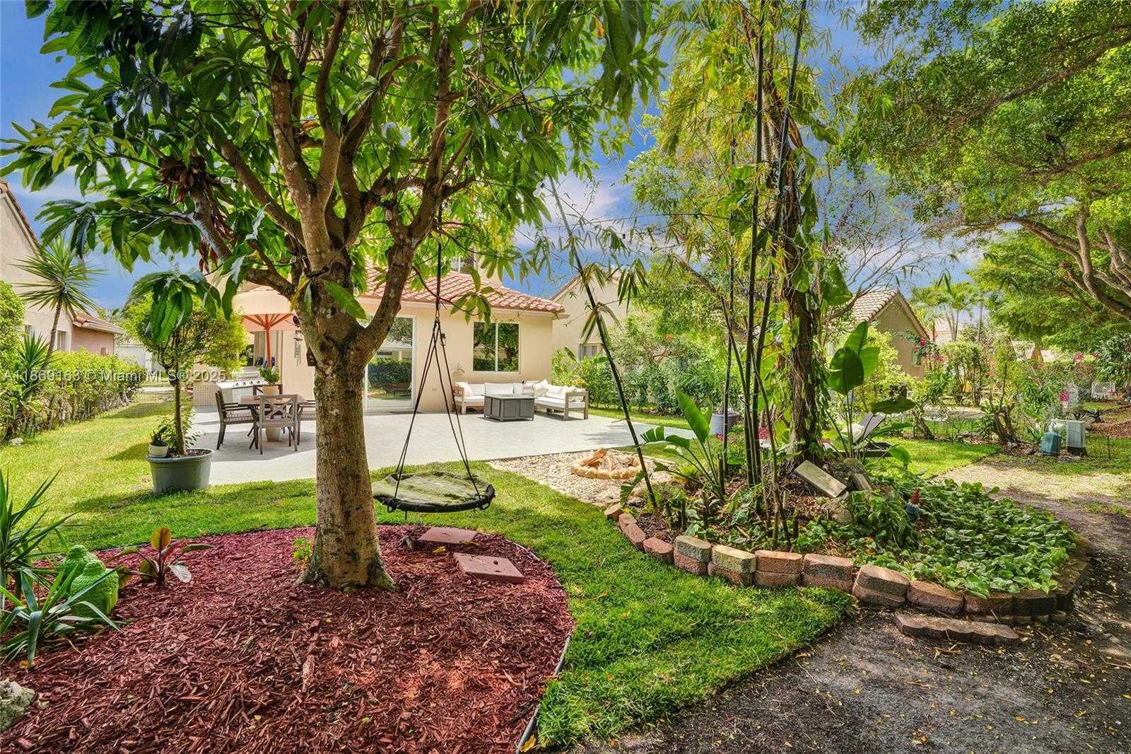Small Image of 1381 SAGO LN, Weston Number 29