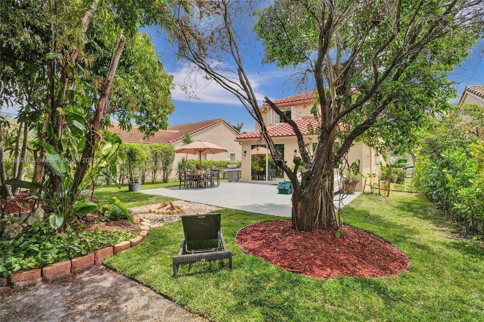 Small Image of 1381 SAGO LN, Weston Number 30