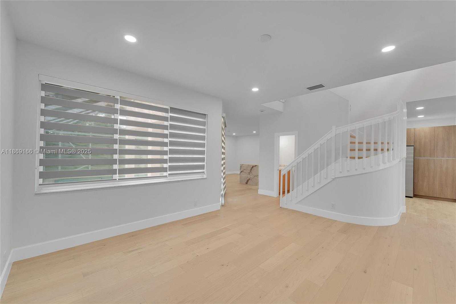 Small Image of 704 STANTON DR, Weston Number 15