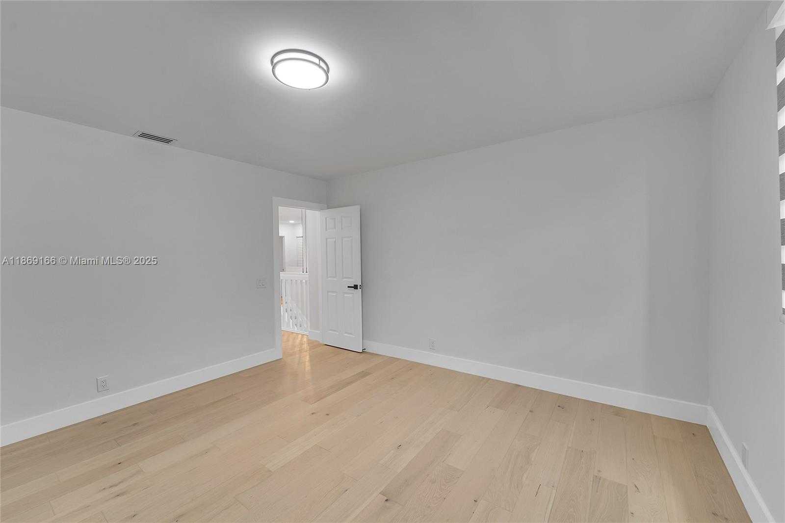 Small Image of 704 STANTON DR, Weston Number 24