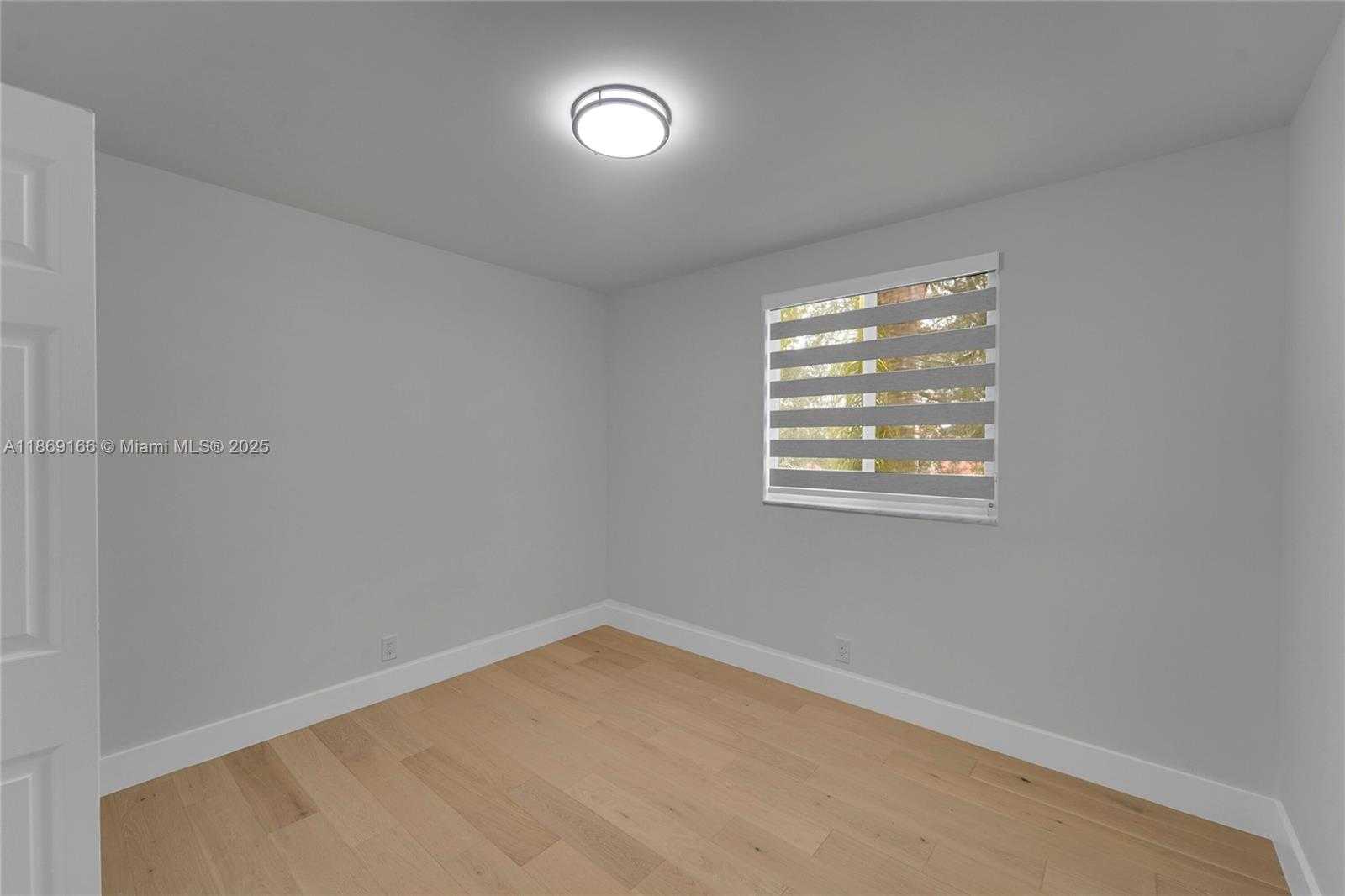 Small Image of 704 STANTON DR, Weston Number 25