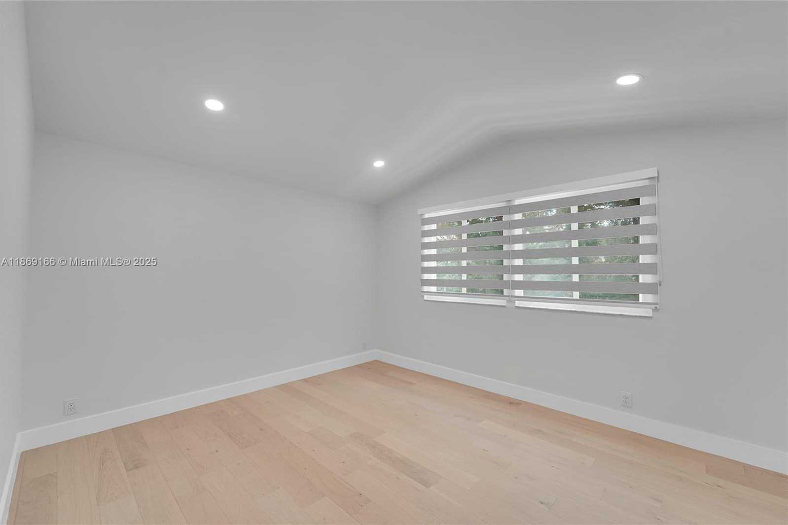 Small Image of 704 STANTON DR, Weston Number 28