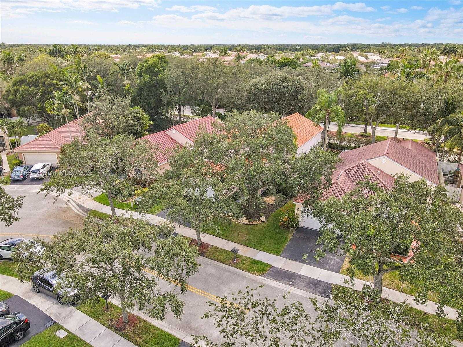 Small Image of 704 STANTON DR, Weston Number 44
