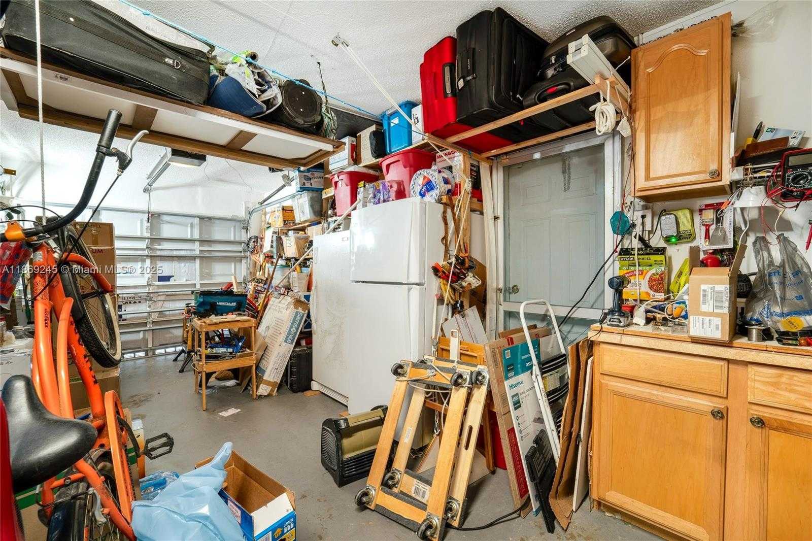 Small Image of 1441 WEST CAMPANELLI DR, Plantation Number 16