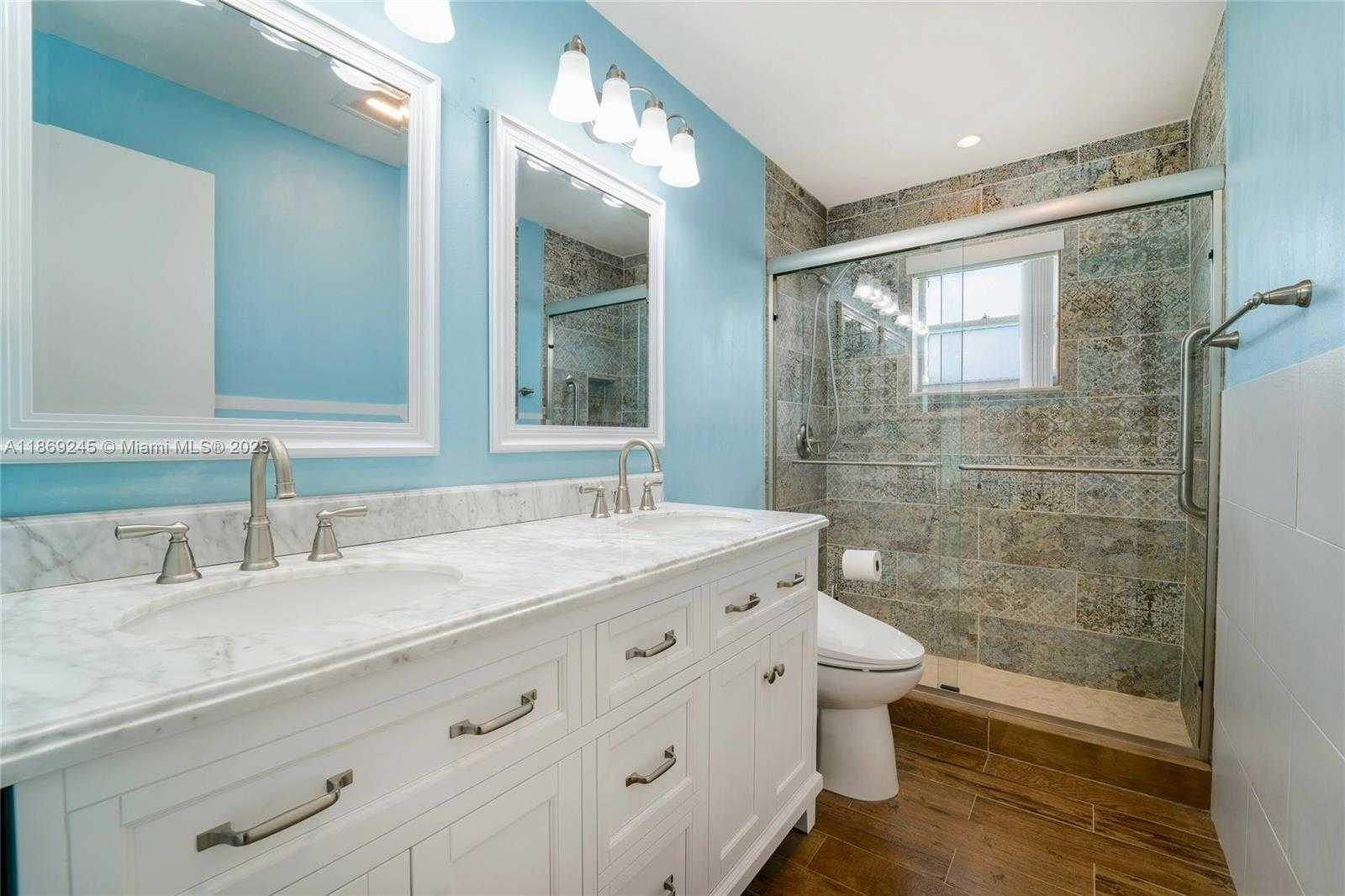 Small Image of 1441 WEST CAMPANELLI DR, Plantation Number 4