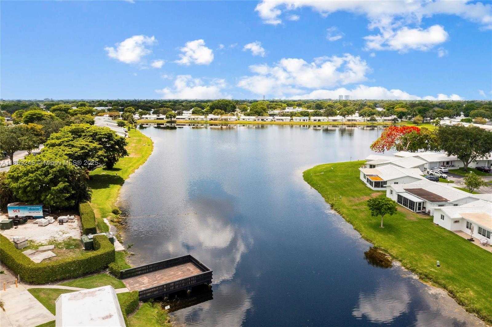 Small Image of 1441 WEST CAMPANELLI DR, Plantation Number 41