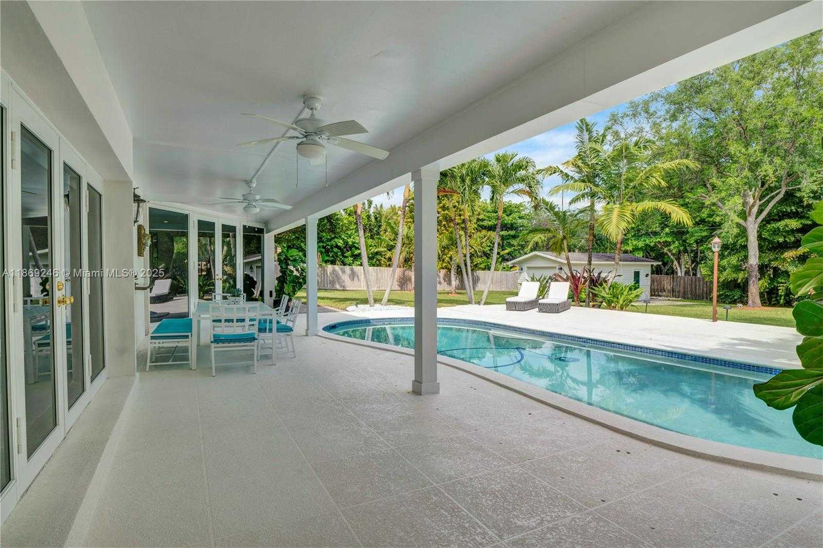 Small Image of 8741 SOUTH WEST 97TH TER, Miami Number 21