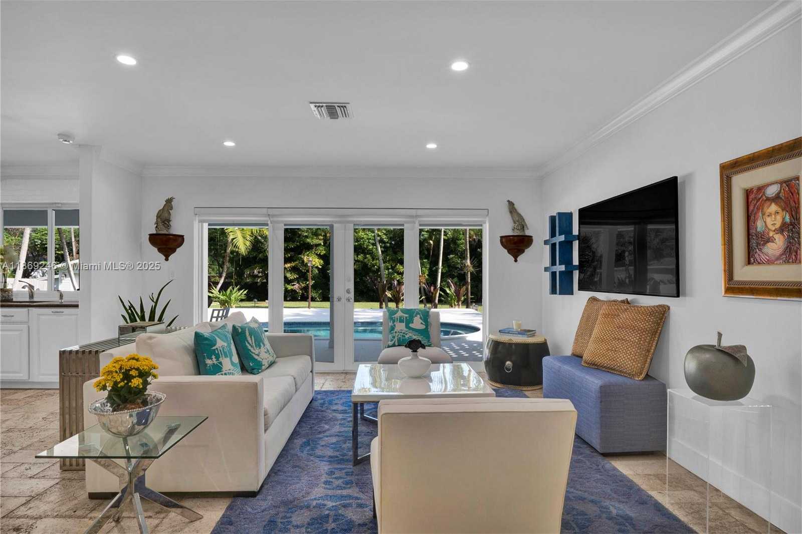Small Image of 8741 SOUTH WEST 97TH TER, Miami Number 4