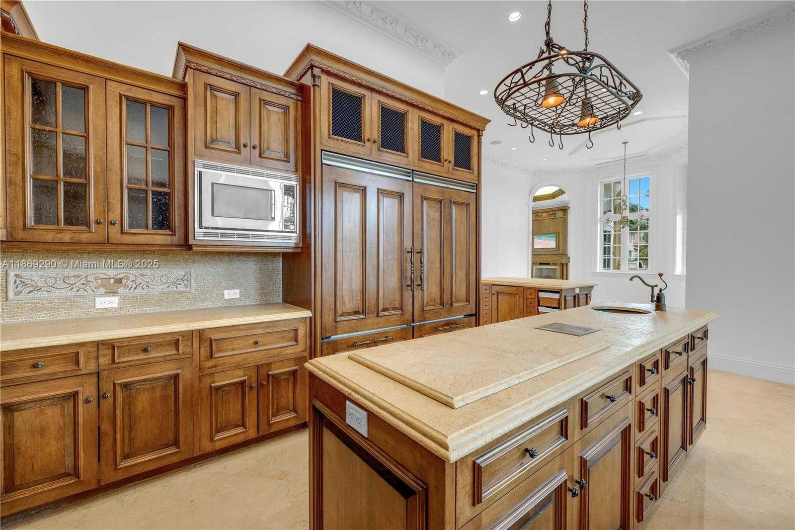 Small Image of 13671 DEERING BAY DR, Coral Gables Number 22