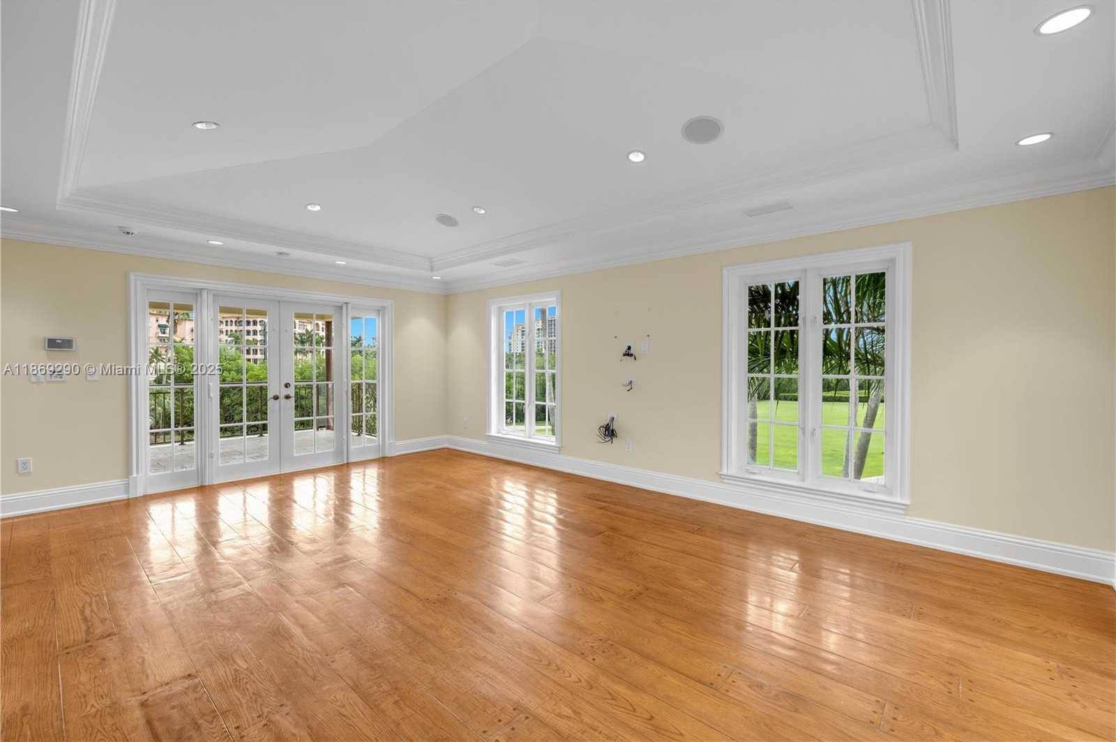 Small Image of 13671 DEERING BAY DR, Coral Gables Number 33