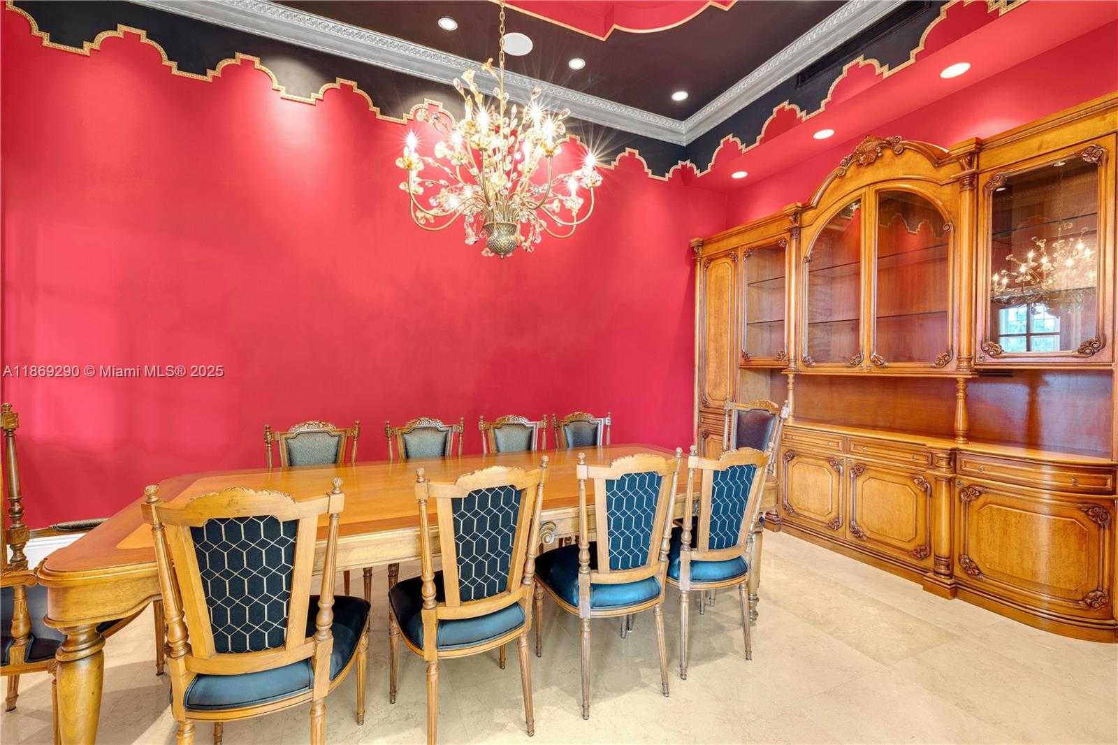 Small Image of 13671 DEERING BAY DR, Coral Gables Number 5