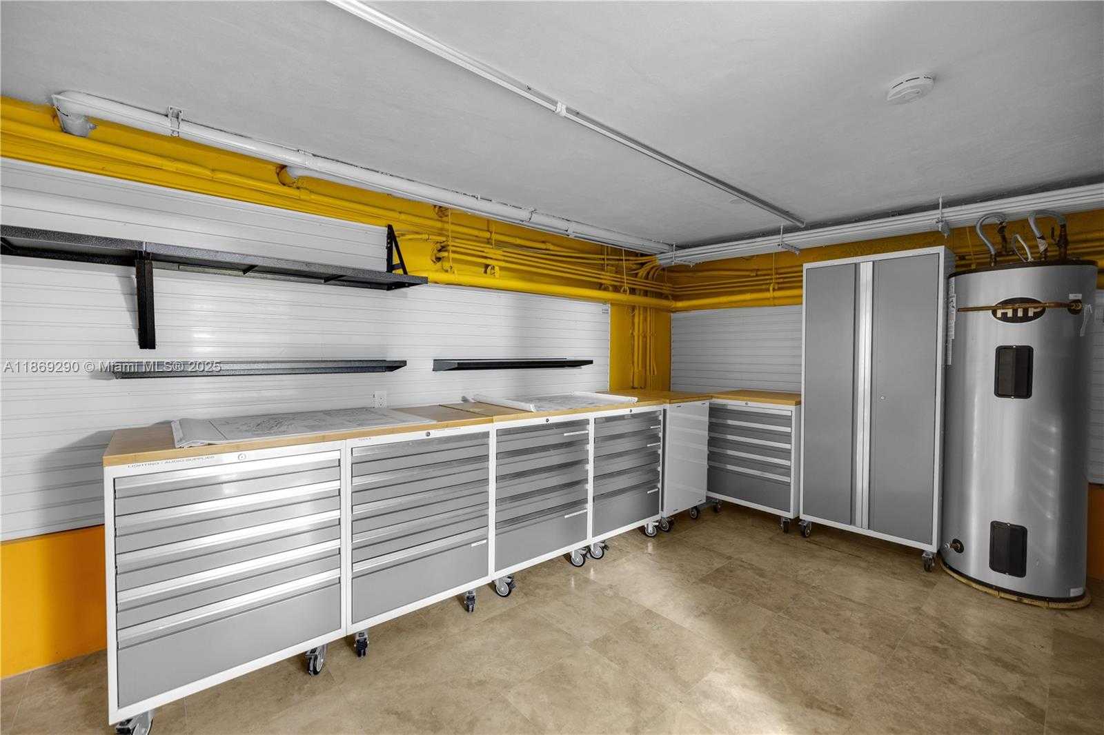 Small Image of 13671 DEERING BAY DR, Coral Gables Number 57